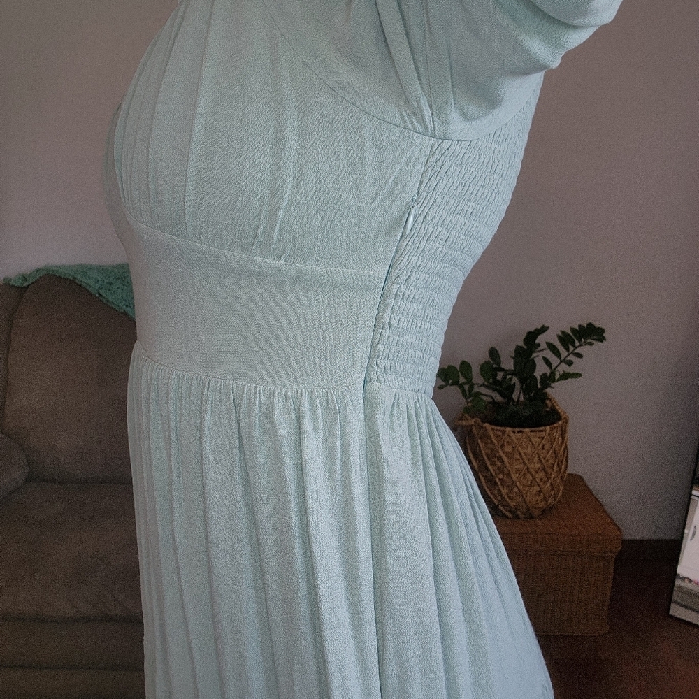 One Loved Babe Smocked Flutter Sleeve Midi Dress Size Medium - Picture 5 of 6